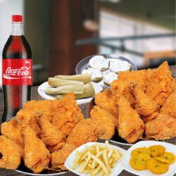 Combo 4 : 2 Pollo Broasted + Papa Francesa + Arepa + Yuca + Patacones + Coca Cola  1.5 Lt