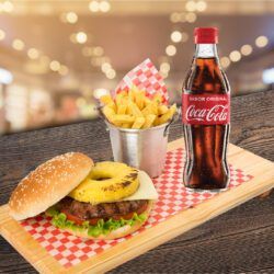 Combo Hamburguesa Hawaiana + Papa Francesa + Coca Cola Botella 10 Oz