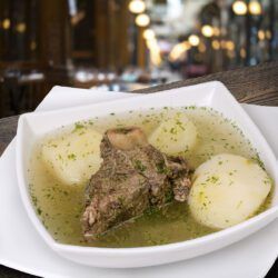 Caldo De Costilla