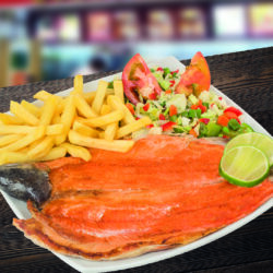 Combo Trucha con Ensalada Hawaiana